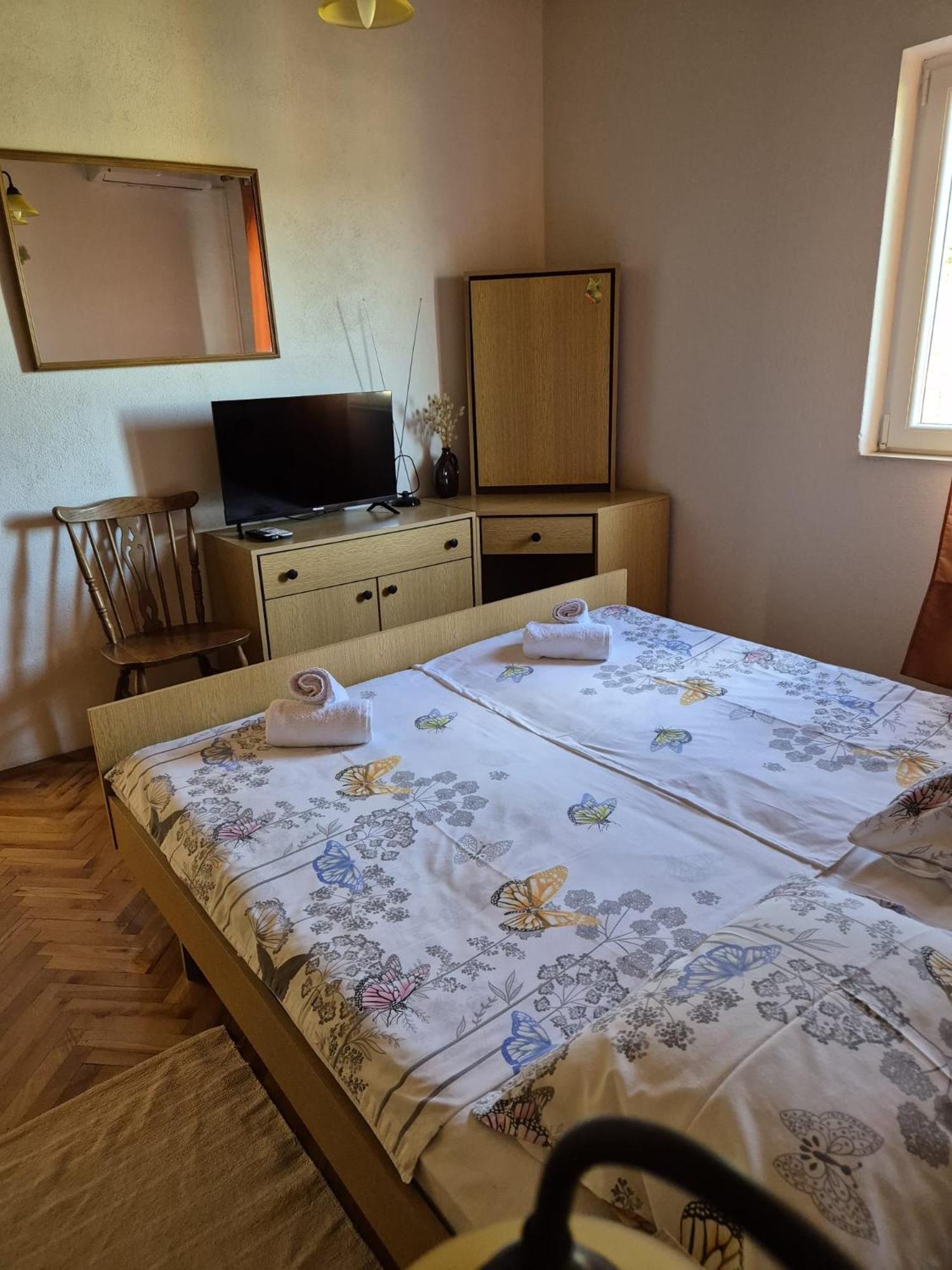 Apartmani Ino Škrip Екстериор снимка